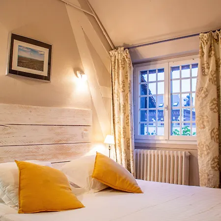 Et De La Vieille Ferme 酒店