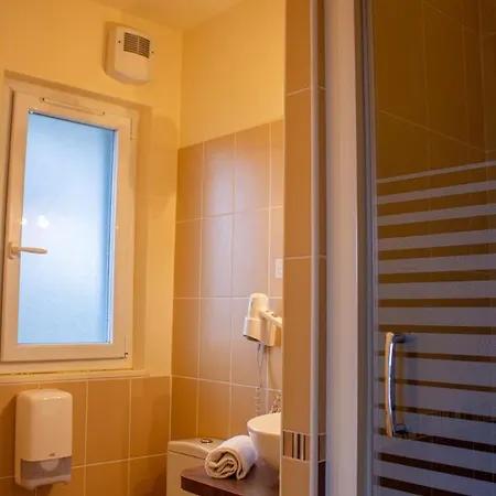 Et De La Vieille Ferme Hotel 3*
