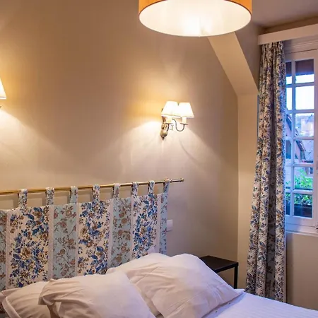 Hotel Et De La Vieille Ferme 3*
