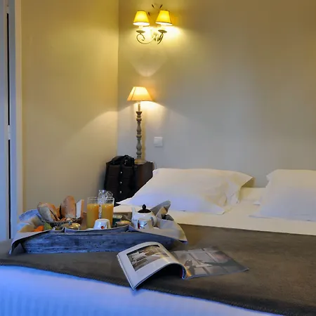 Et De La Vieille Ferme Otel 3*