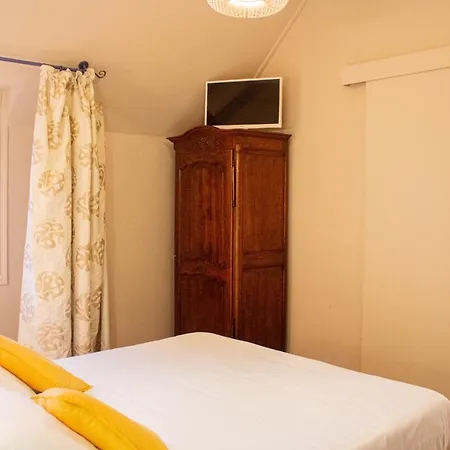 Et De La Vieille Ferme Otel 3*